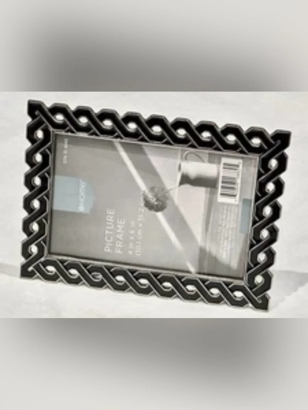NEW SILVER & BLACK ENAMEL CHAIN LINK PICTURE FRAME FOR 4 X 6 PHOTOS